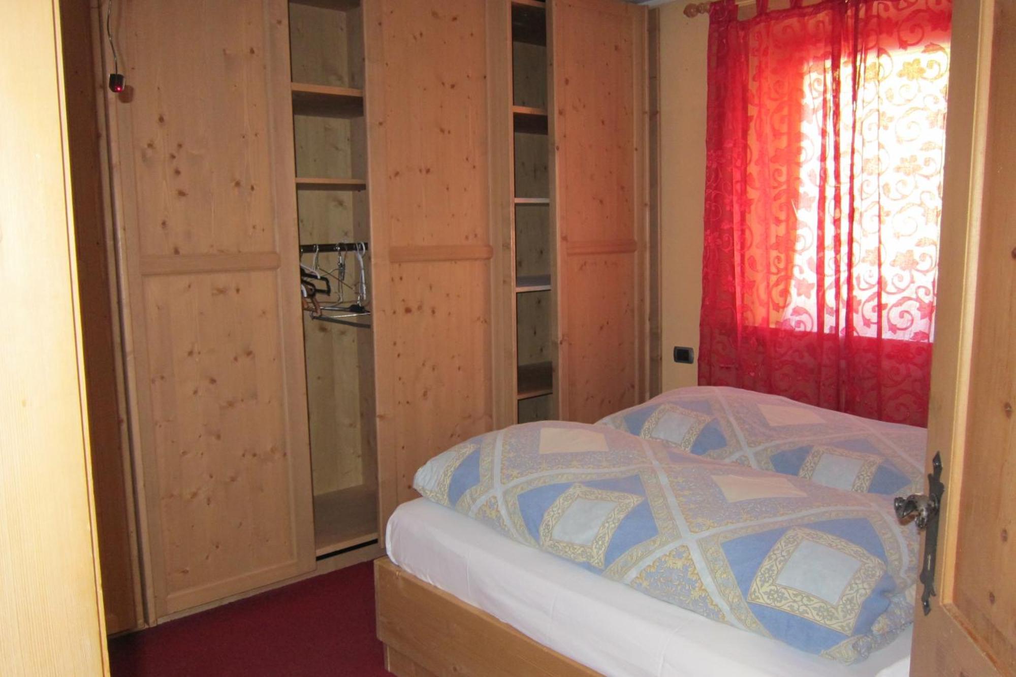 Chalet Del Sole Per Gruppi Livigno Exterior photo
